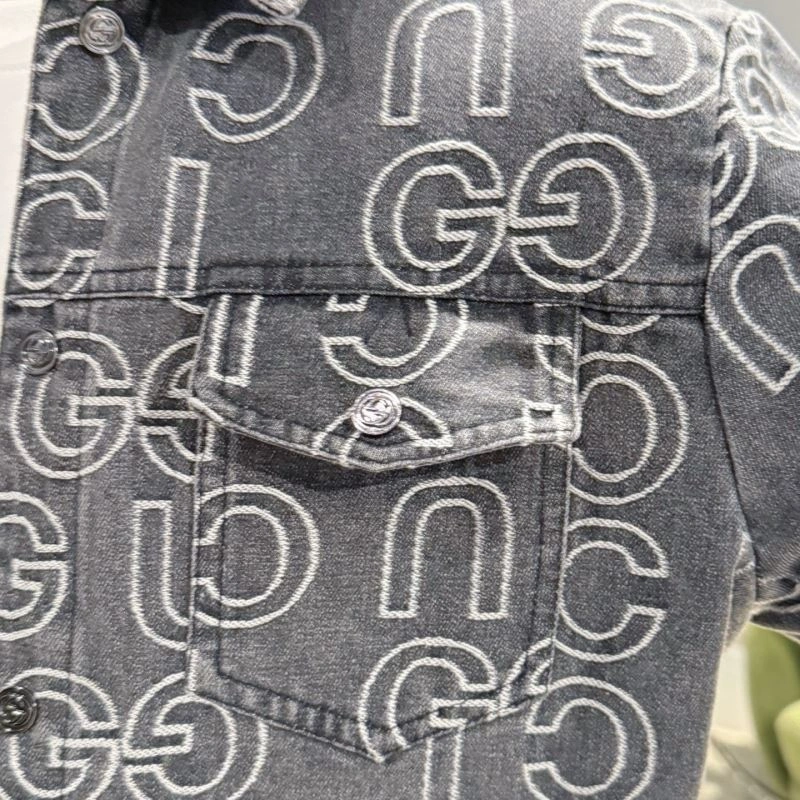 Gucci Outwear OdorResistant 126353
