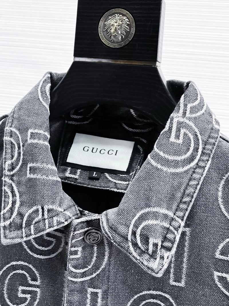 Snug Gucci Outwear 126334