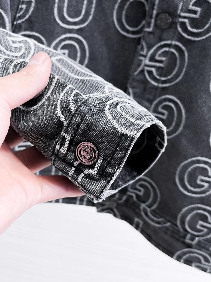 Snug Gucci Outwear 126334