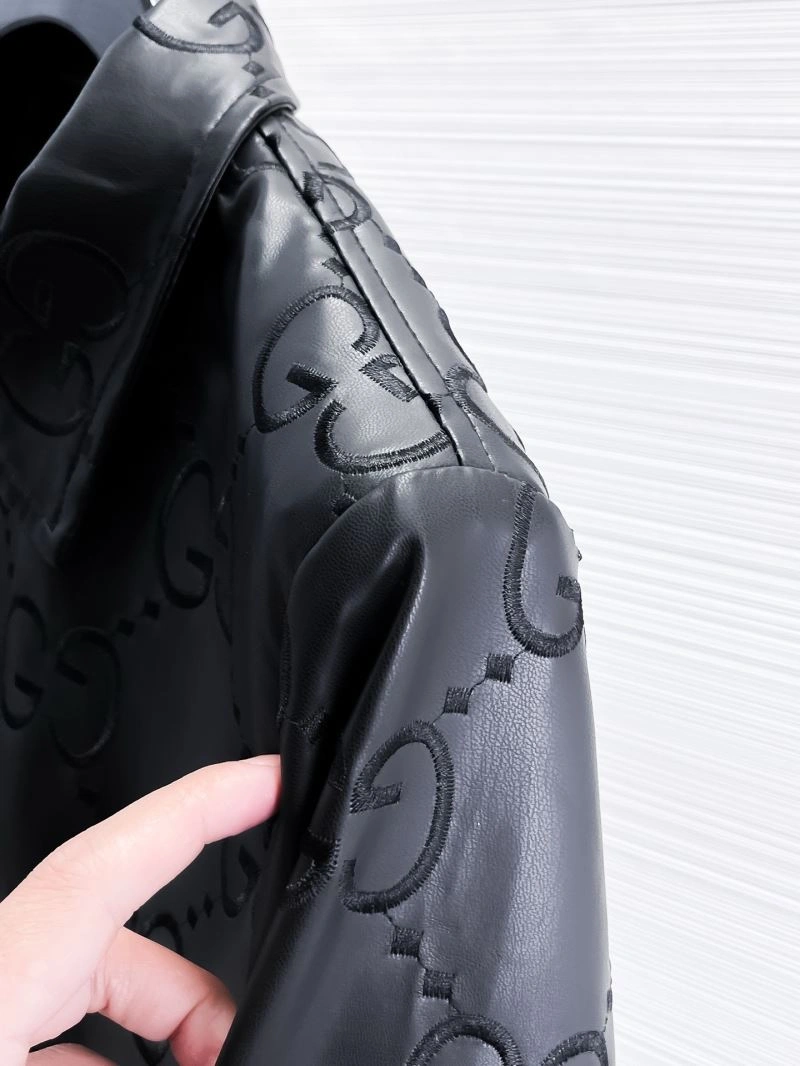 Practical Gucci Outwear 126333