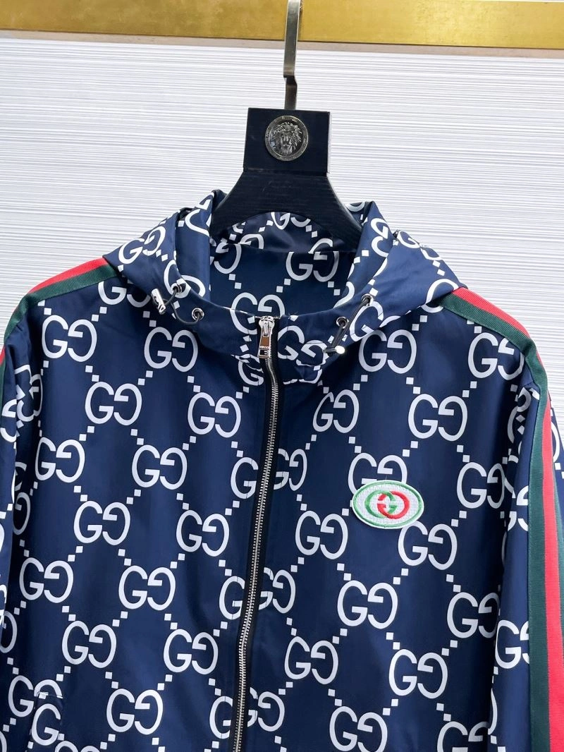 Gucci Outwear FlexibleFit 126330