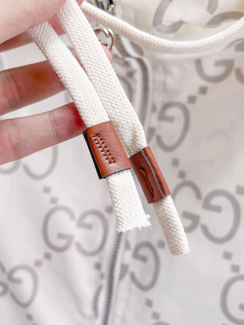 SmartChoice Gucci Outwear 126326
