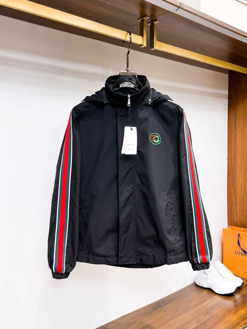 Tailored Gucci Outwear 126311