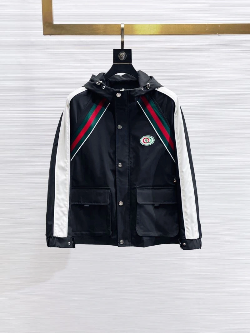 Gucci Outwear TechFriendly 126297