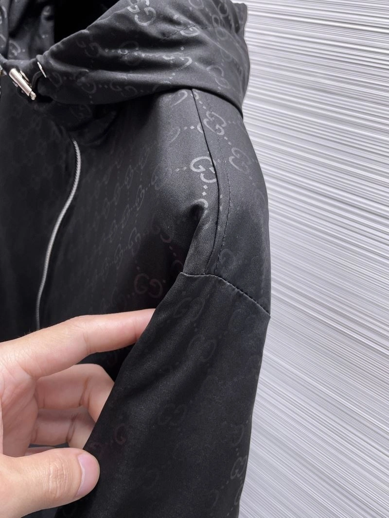 TechFriendly Gucci Outwear 126309