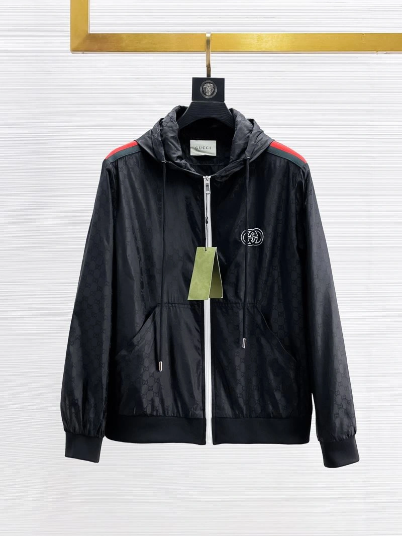 Breathable Gucci Outwear 126320