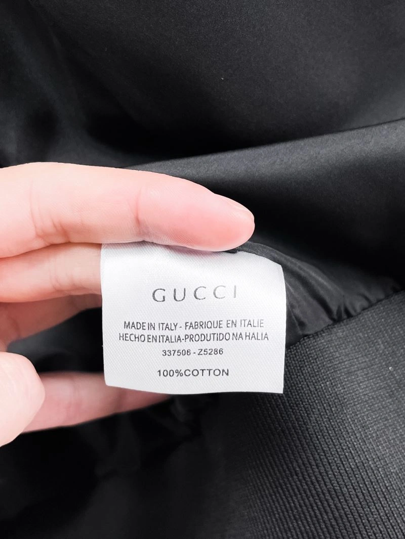 Breathable Gucci Outwear 126320