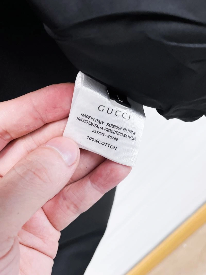 Gucci Outwear Comfortable 126308