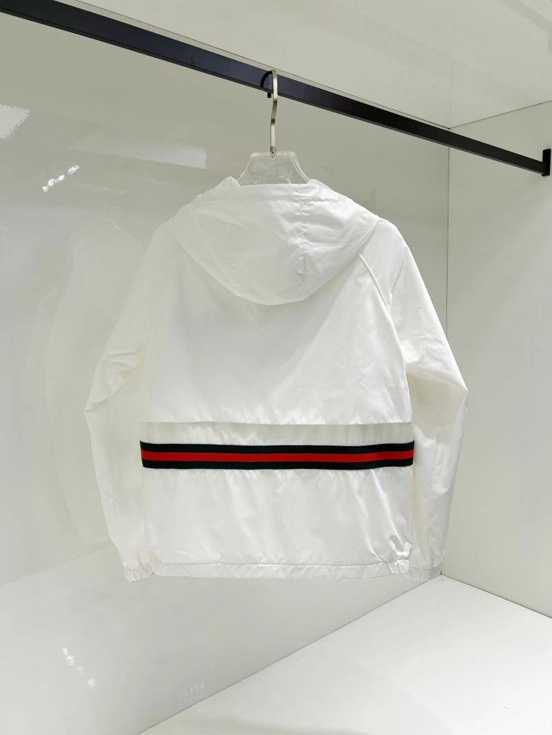 MultiPurpose Gucci Outwear 126294