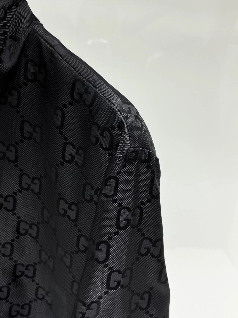 Gucci Outwear Breathable 126314