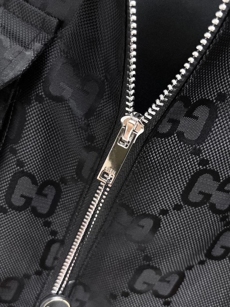 Gucci Outwear Lightweight 126322