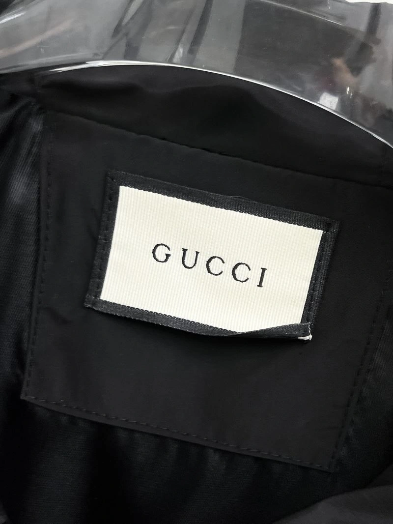 Gucci Outwear Seasonal 126303
