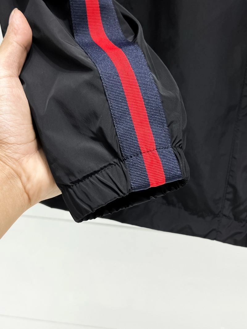 Gucci Outwear Seasonal 126303