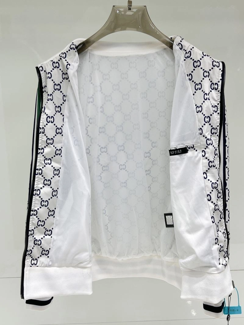 ModernLook Gucci Outwear 126312