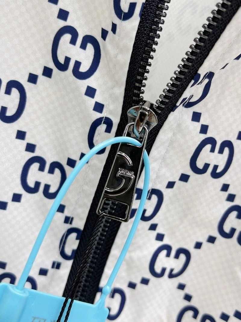 ModernLook Gucci Outwear 126312