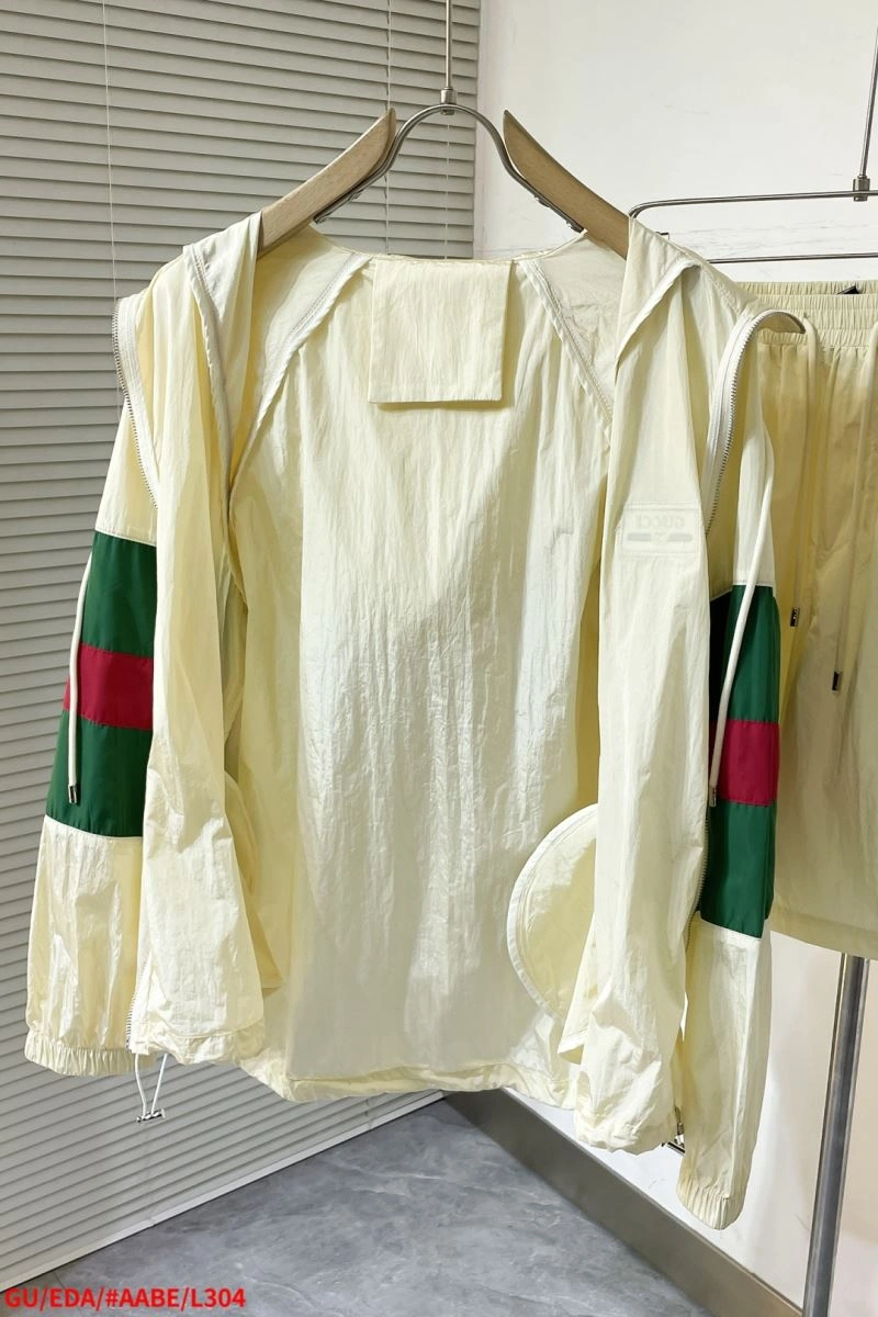 Gucci Outwear Trendy 126290