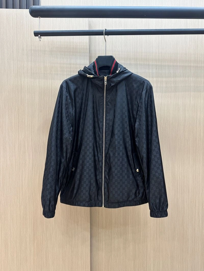 Gucci Outwear Lightweight 126287