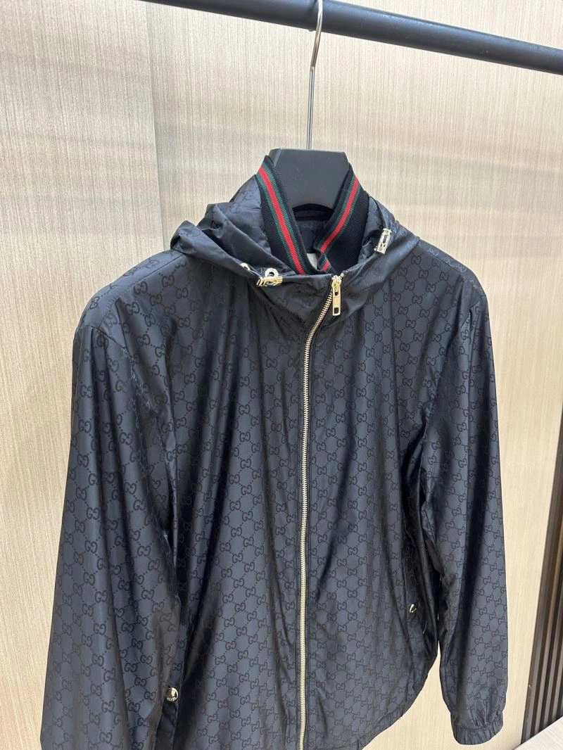 Gucci Outwear Lightweight 126287