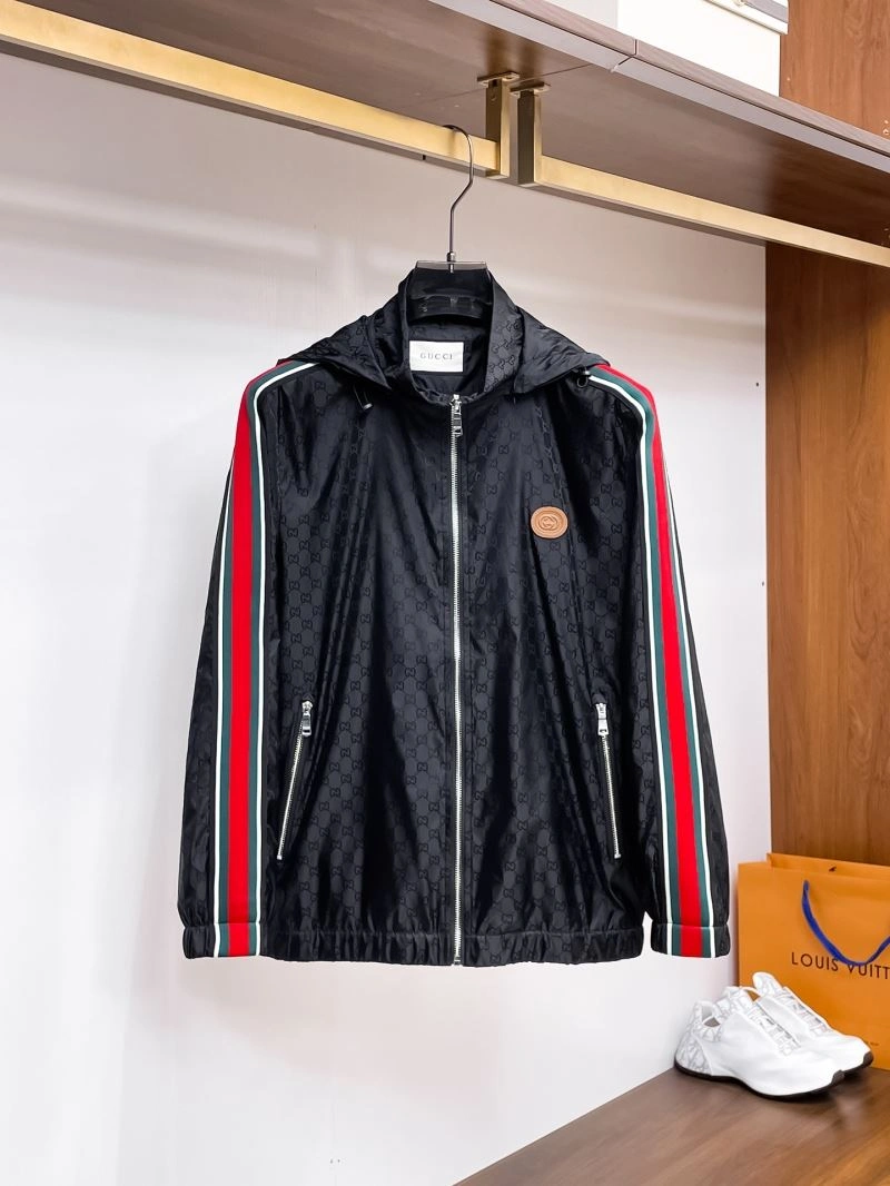Gucci Outwear Neat 126285