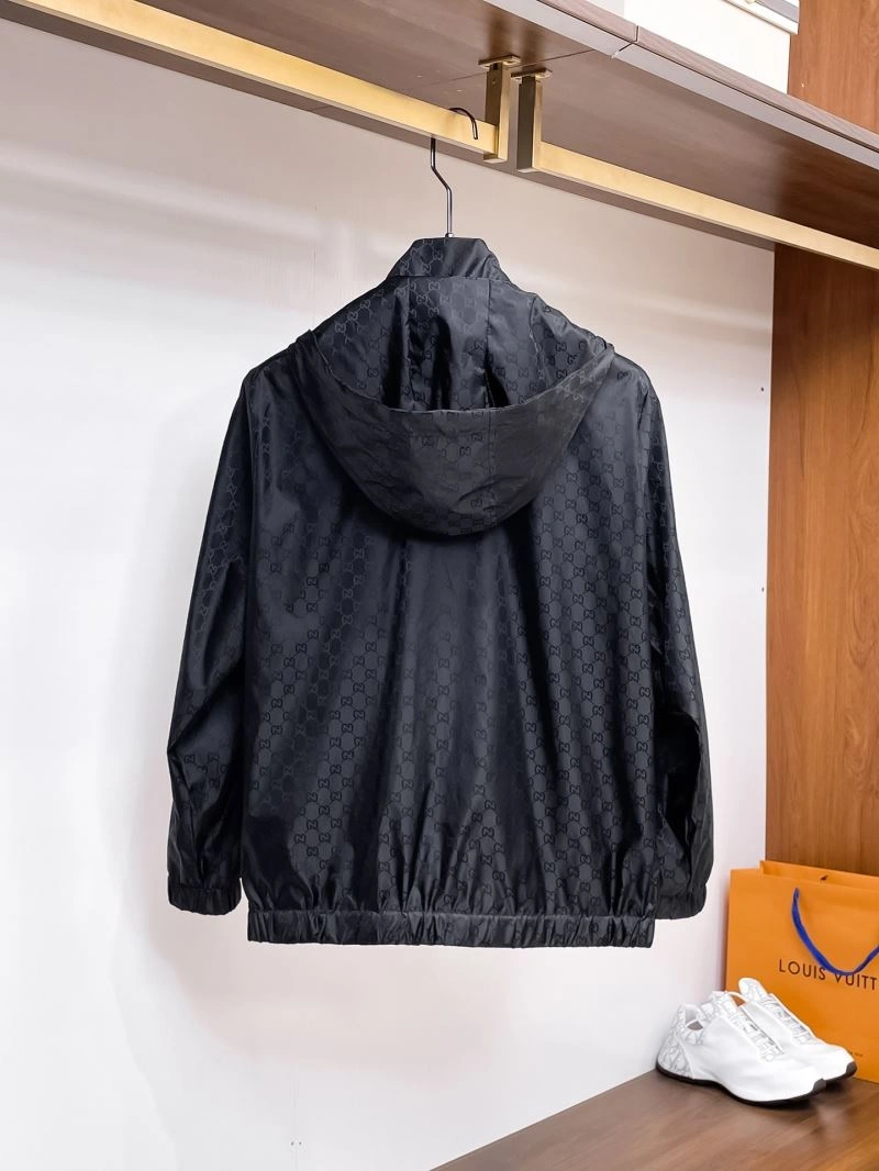 Gucci Outwear Neat 126285