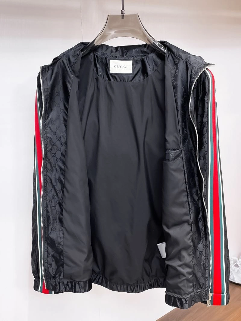 Gucci Outwear Neat 126285
