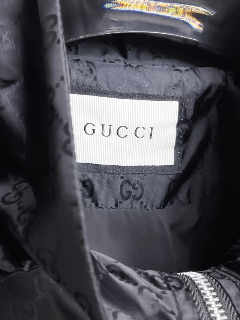 Gucci Outwear Neat 126285