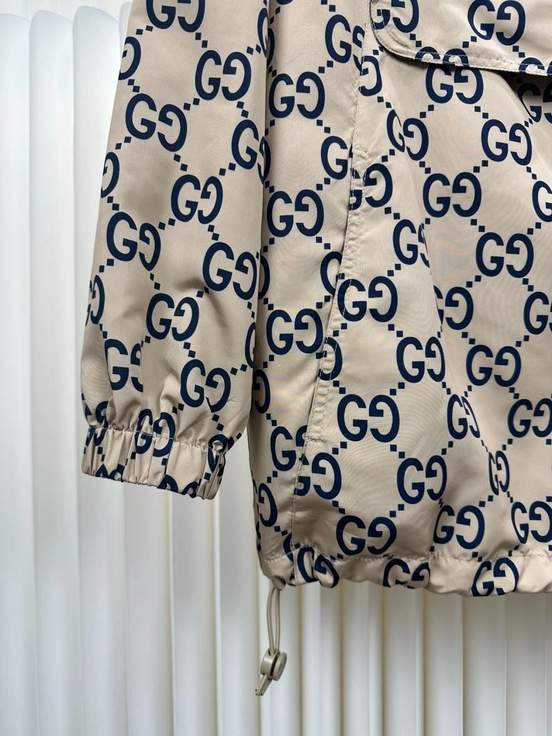 Cozy Gucci Outwear 125951