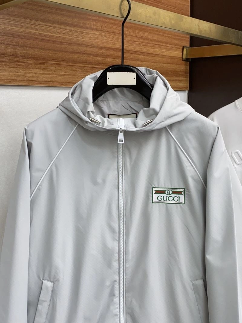 OnTrend Gucci Outwear 125947