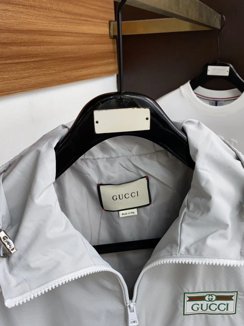 OnTrend Gucci Outwear 125947
