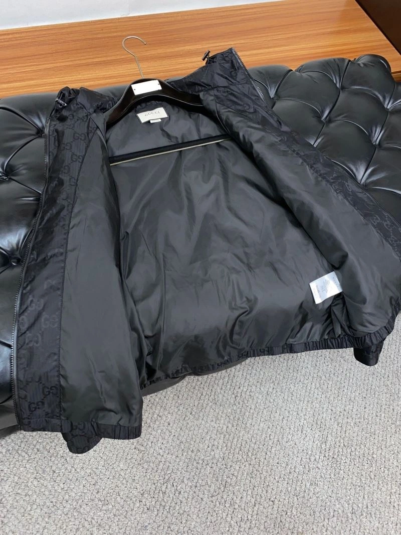 Comfortable Gucci Outwear 125946