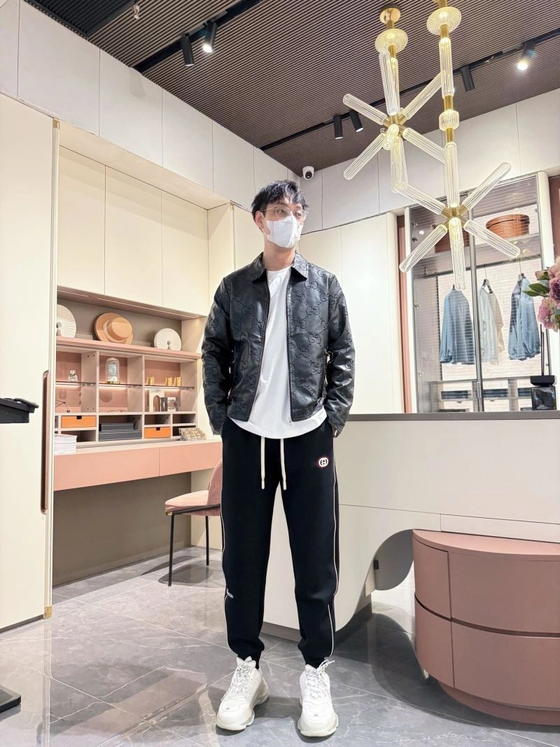 Supportive Gucci Outwear 125922