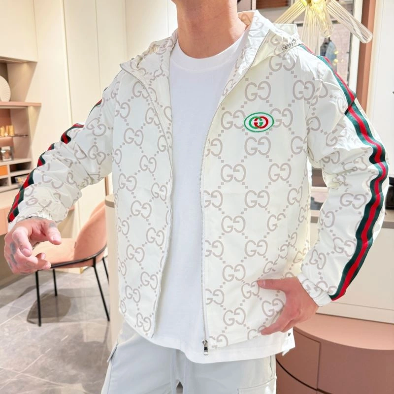 Gucci Outwear GoodFit 125940