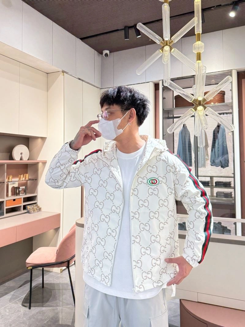 Gucci Outwear GoodFit 125940