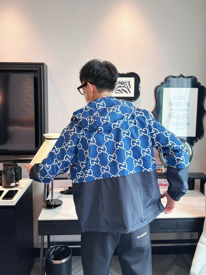 Comfortable Gucci Outwear 125939