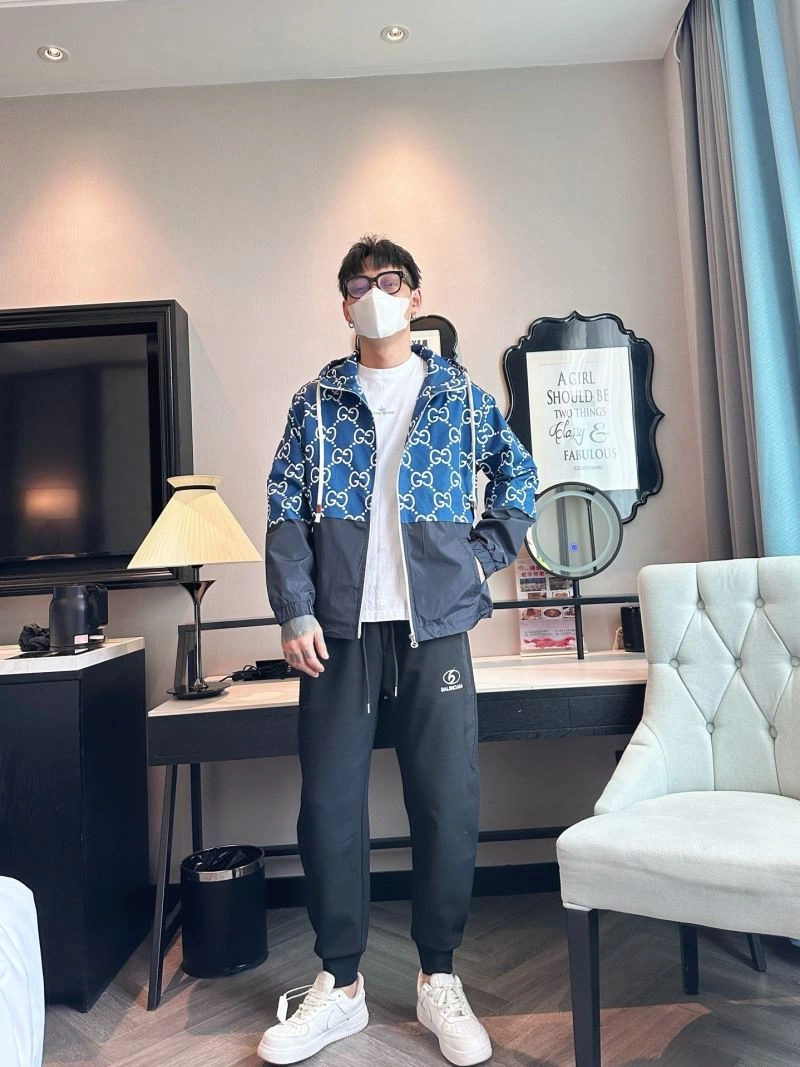 Comfortable Gucci Outwear 125939