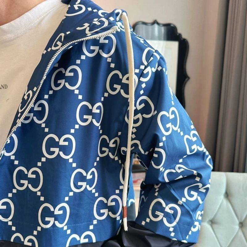 Comfortable Gucci Outwear 125939