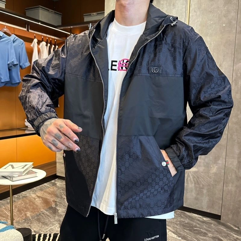 FlexibleFit Gucci Outwear 125943