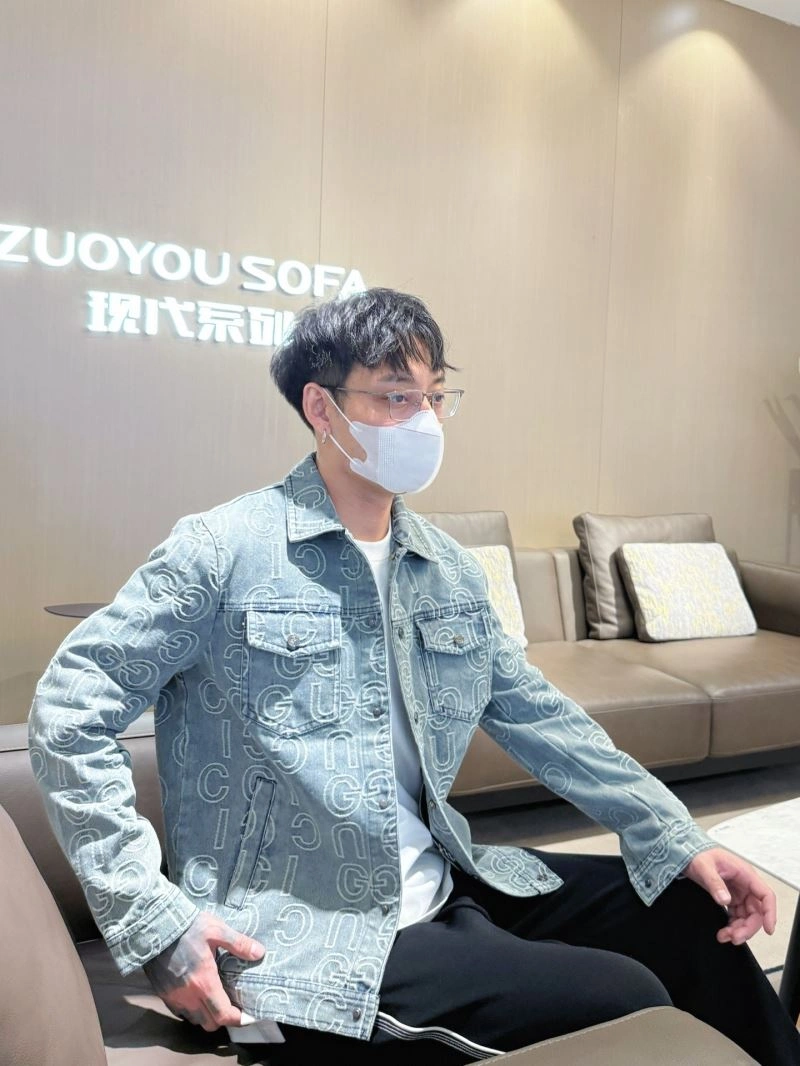DailyWear Gucci Outwear 125924