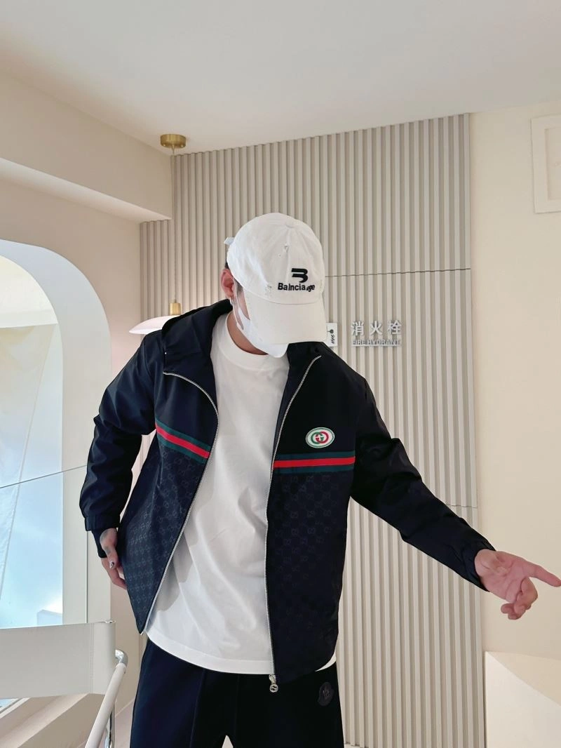 Gucci Outwear Cozy 125925