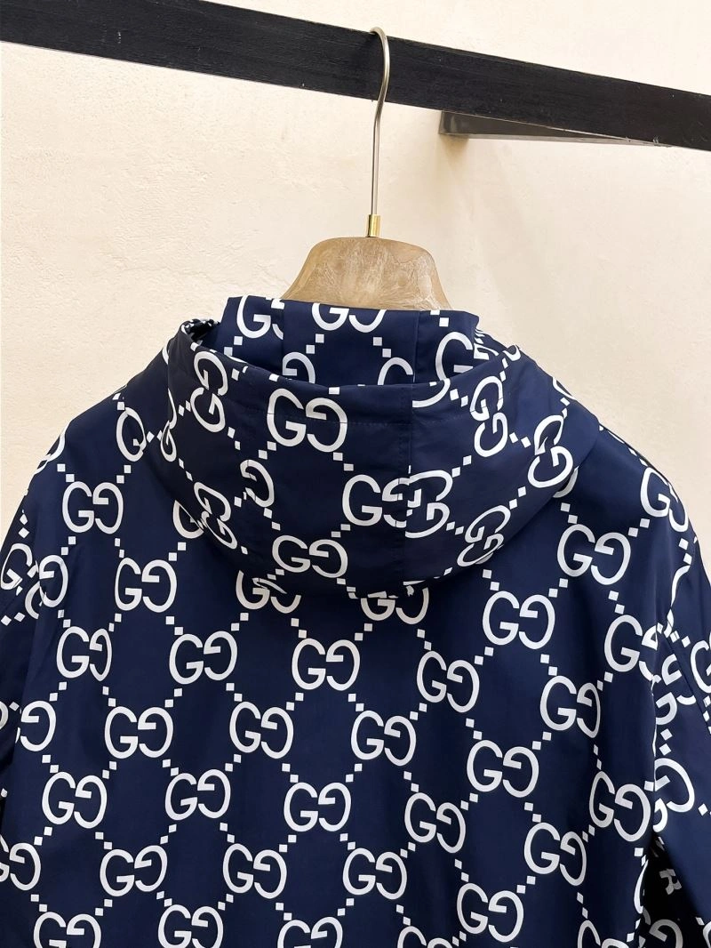 Effortless Gucci Outwear 125917