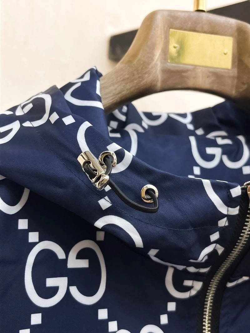 Effortless Gucci Outwear 125917