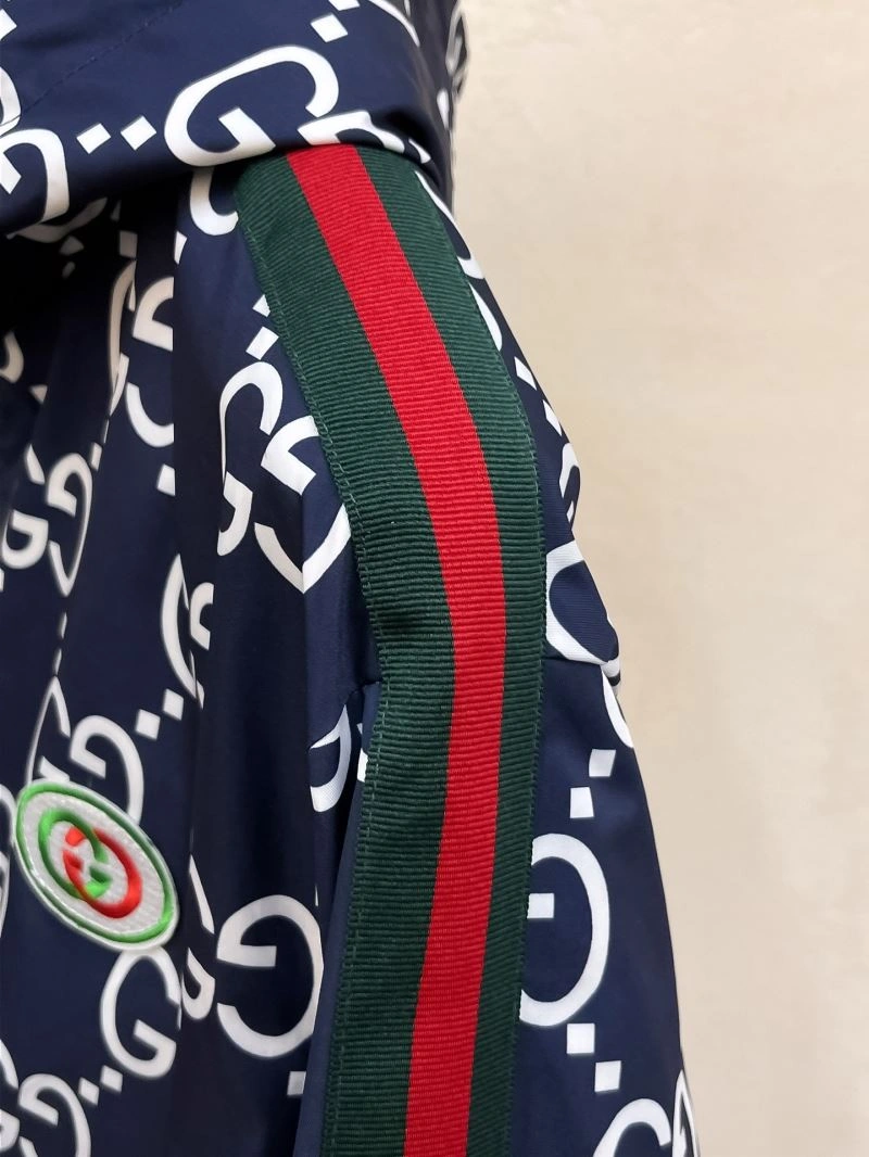 Effortless Gucci Outwear 125917