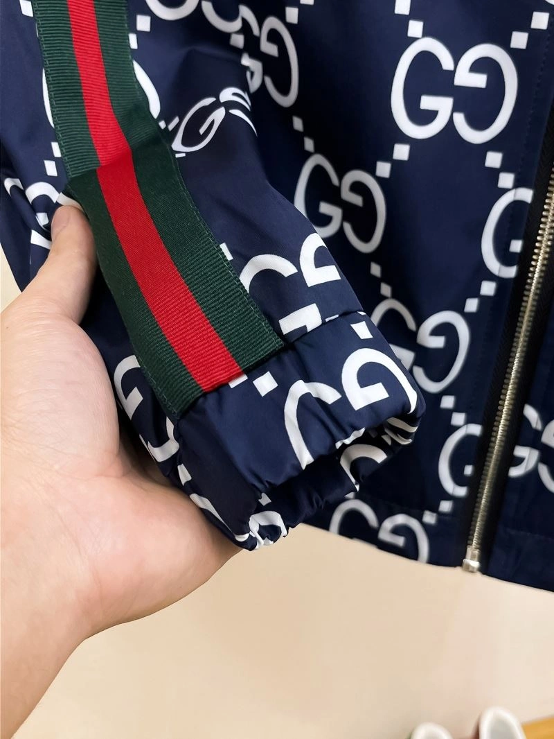 Effortless Gucci Outwear 125917