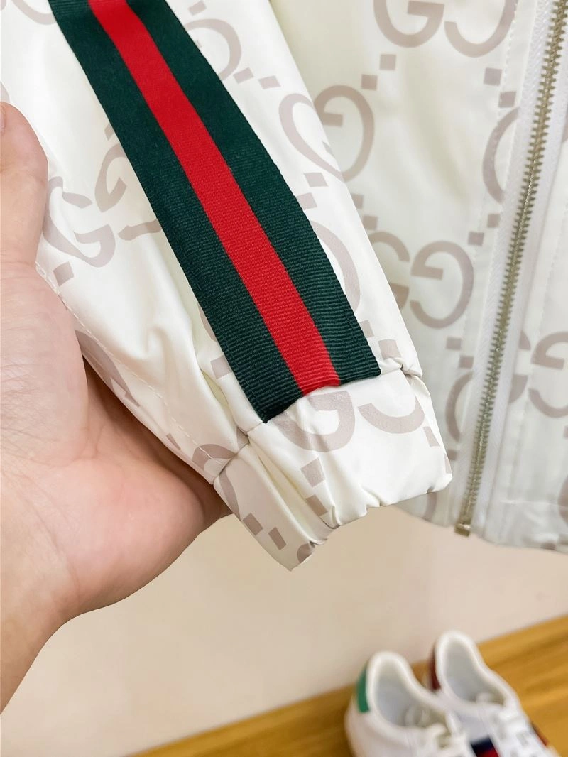 Gucci Outwear WaterResistant 125935