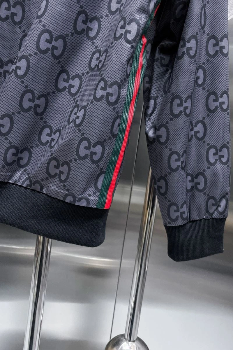 Gucci Outwear Thermal 125926