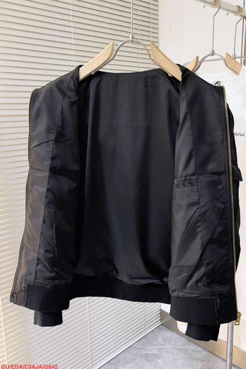 Bright Gucci Outwear 125900
