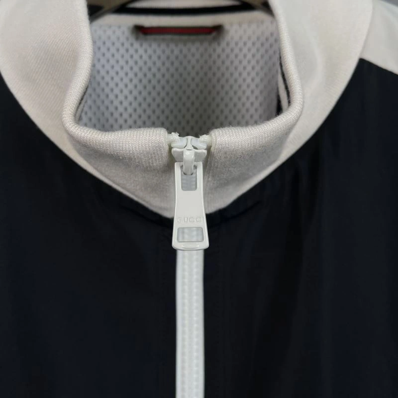 Gucci Outwear SmoothTexture 125889