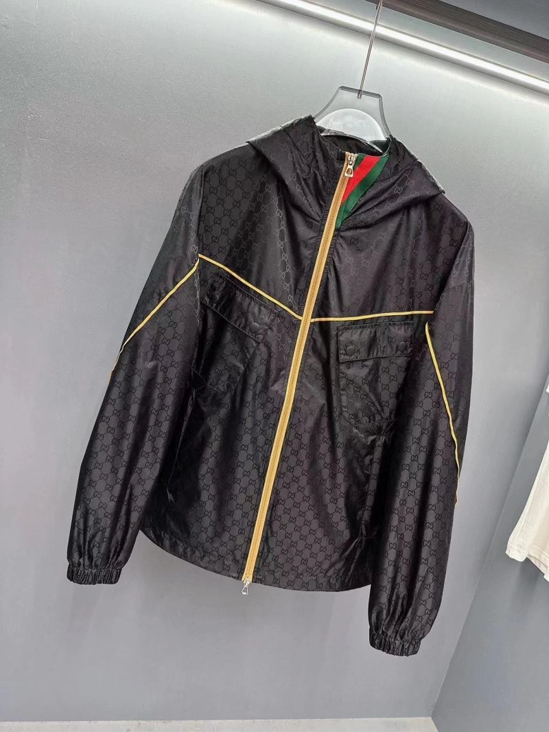Gucci Outwear ComfortFit 125893