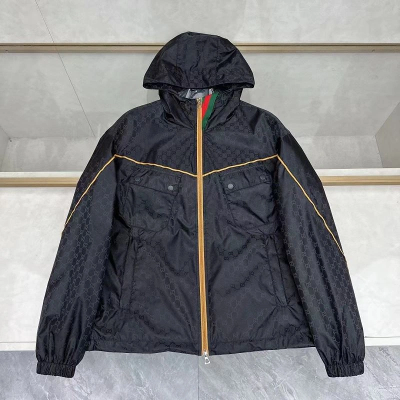 Gucci Outwear ComfortFit 125893