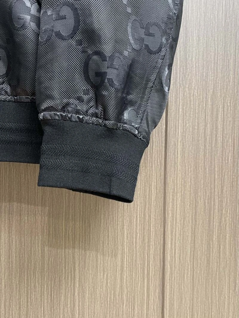 Gucci Outwear Breathable 125896